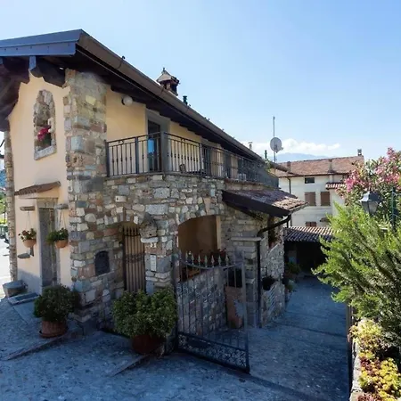 Casa Rita 1 In Vesio